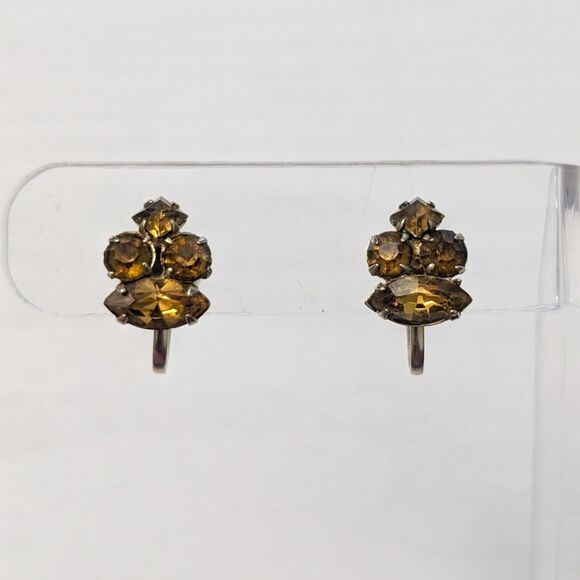 Coro Jewelry - Vintage Coro Screw On Earrings - 0.5"